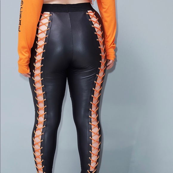 Black corset lace up leggings - Picture 2 of 2